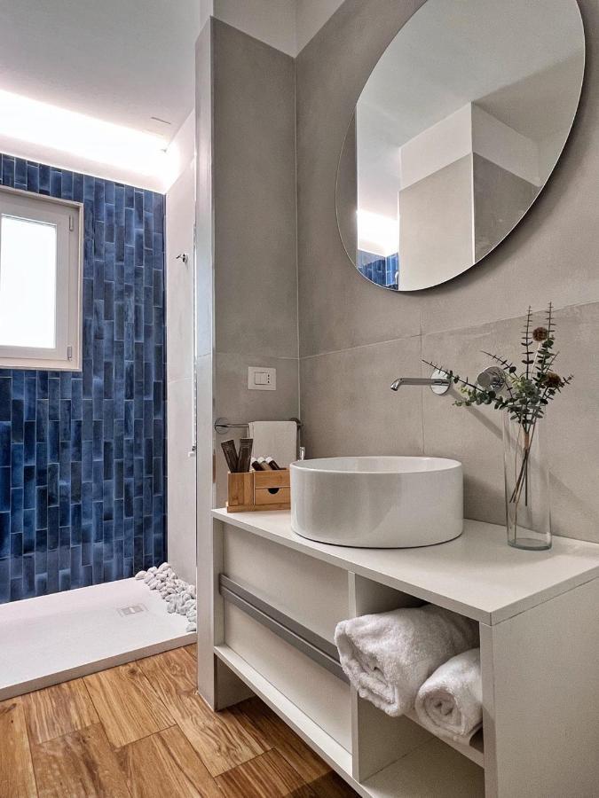 Finella Charming Rooms Bari Exterior photo